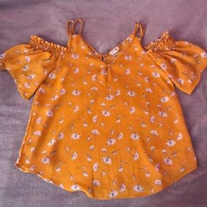 Floral top, short sleeve